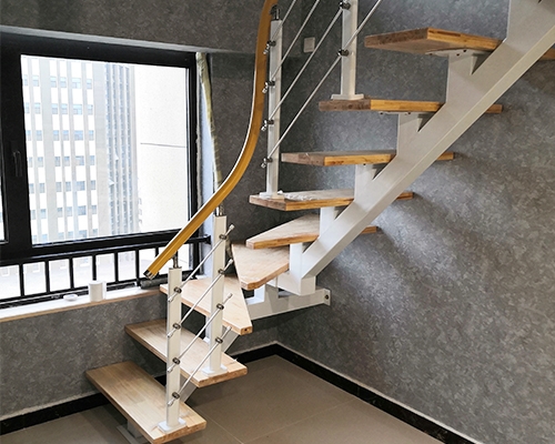 开云app在线登录官网
：楼梯装修设计时有什么注意事项？